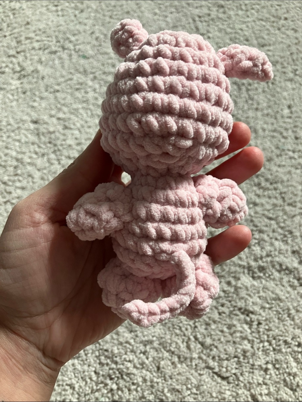 Crochet Baby Pig 4-5 inch - Picture 2 of 3